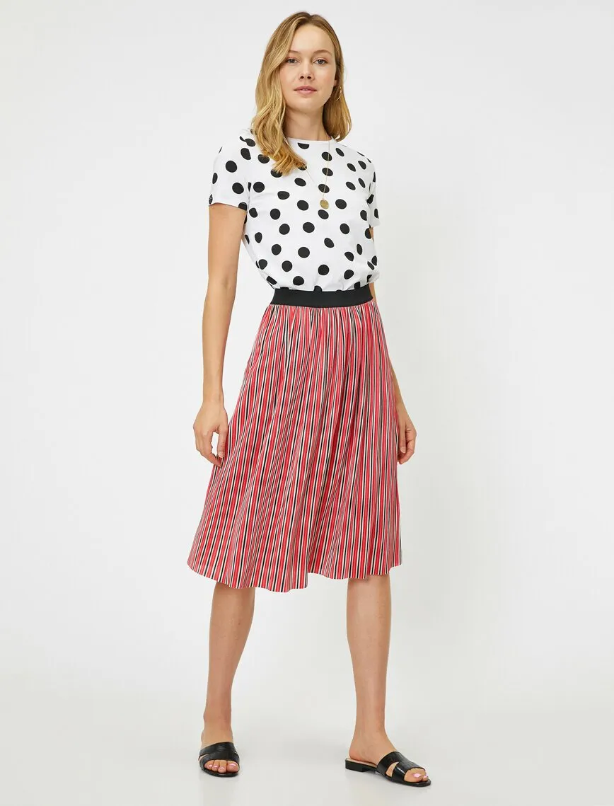 12110 Red Striped Midi Skirt