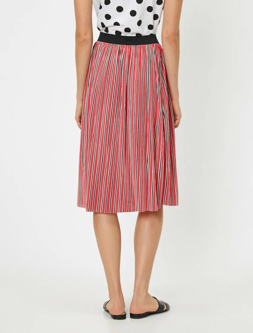 12110 Red Striped Midi Skirt