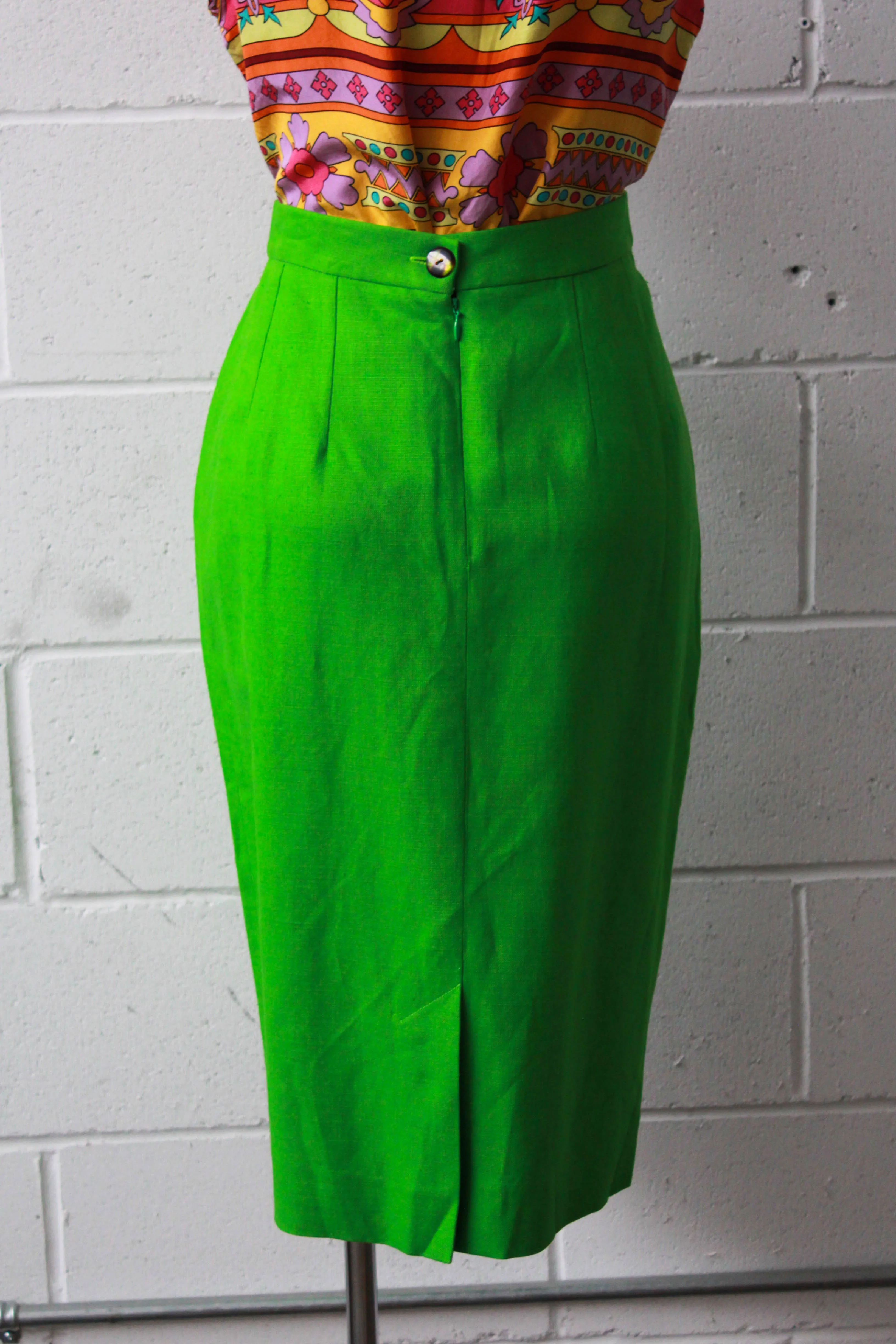 Bright Grass Green Pencil Skirt, Waist 28"