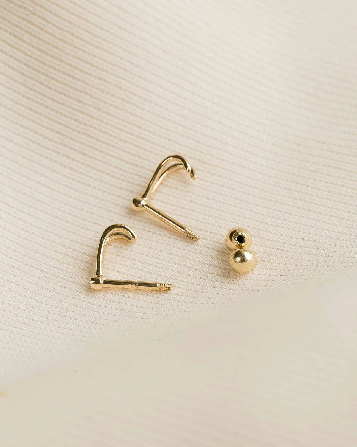 Faye Wishbone Single Stud