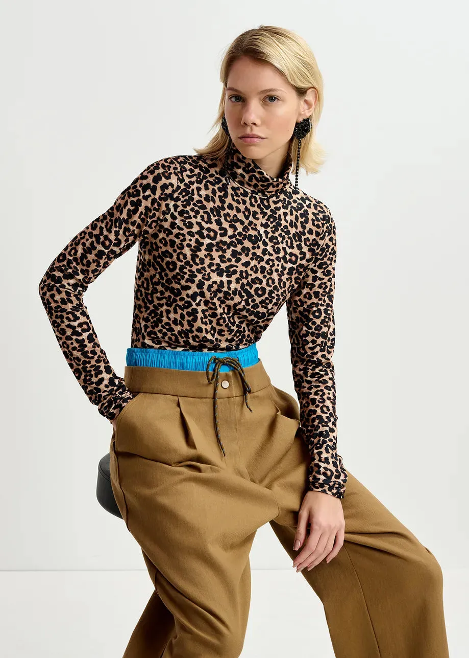 Going Turtleneck Top - Leopard Print