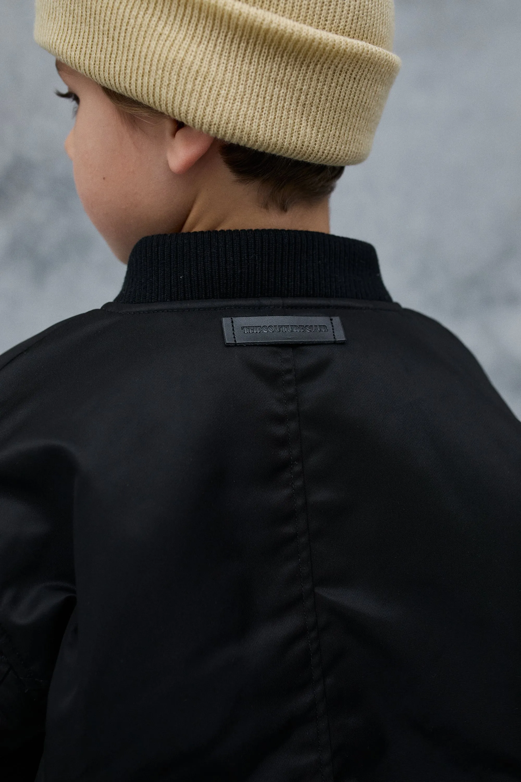 KIDS EMBLEM BOMBER JACKET - BLACK