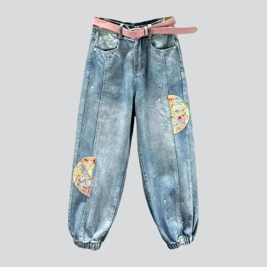 Light-wash zipper-button jean pants for women