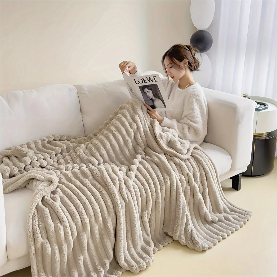 Luxurious French-Style Multipurpose Plush Blanket - 1pc Dual-Sided Soft Fleece Throw - Decorative Sofa Cover/Shawl for Home & Office Nap - Dry Clean Only, Polyester, Woven Weave, All-Season Use