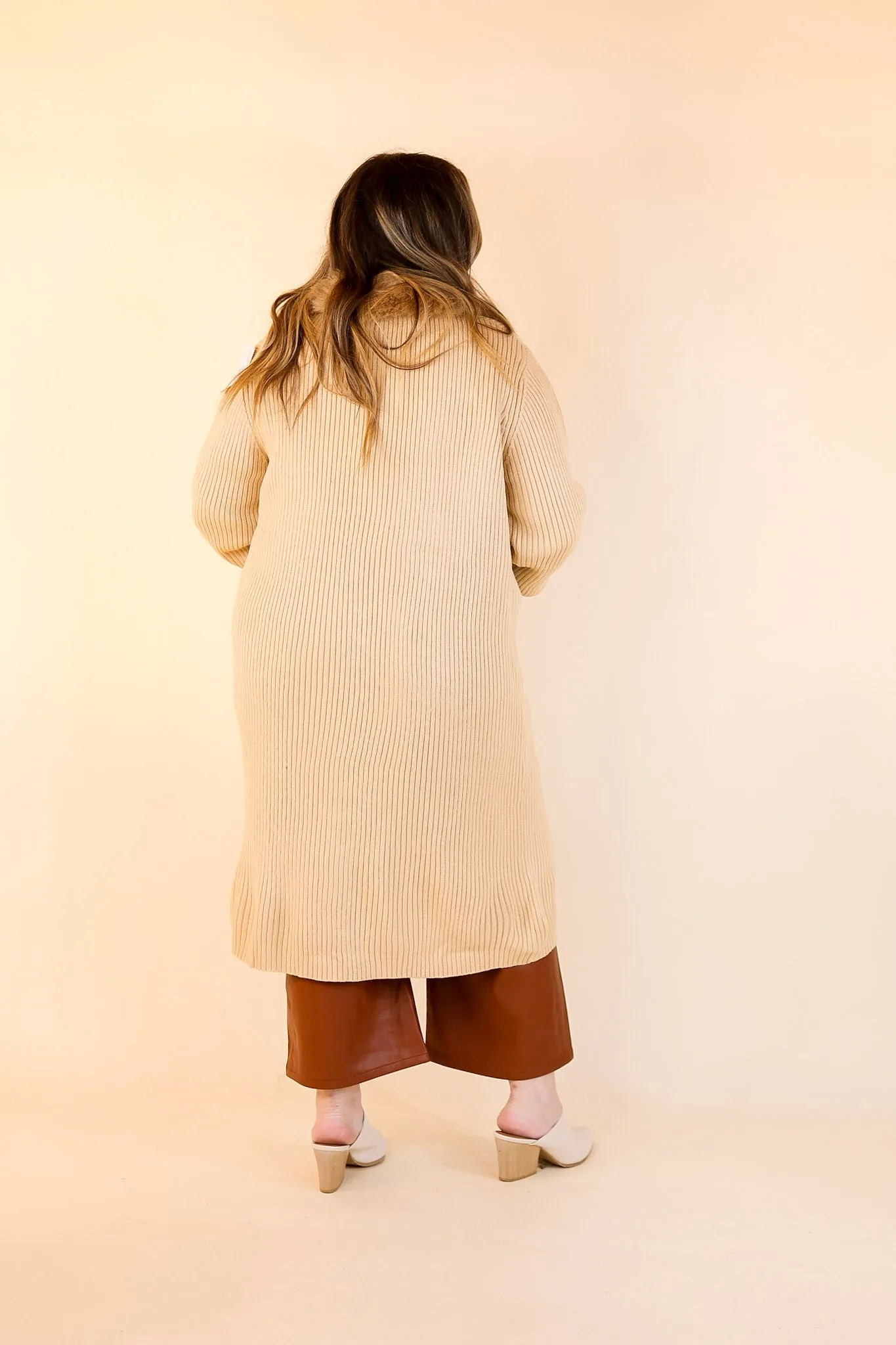 Romantic Allure Sweater Cardigan with Faux Fur Collar in Beige