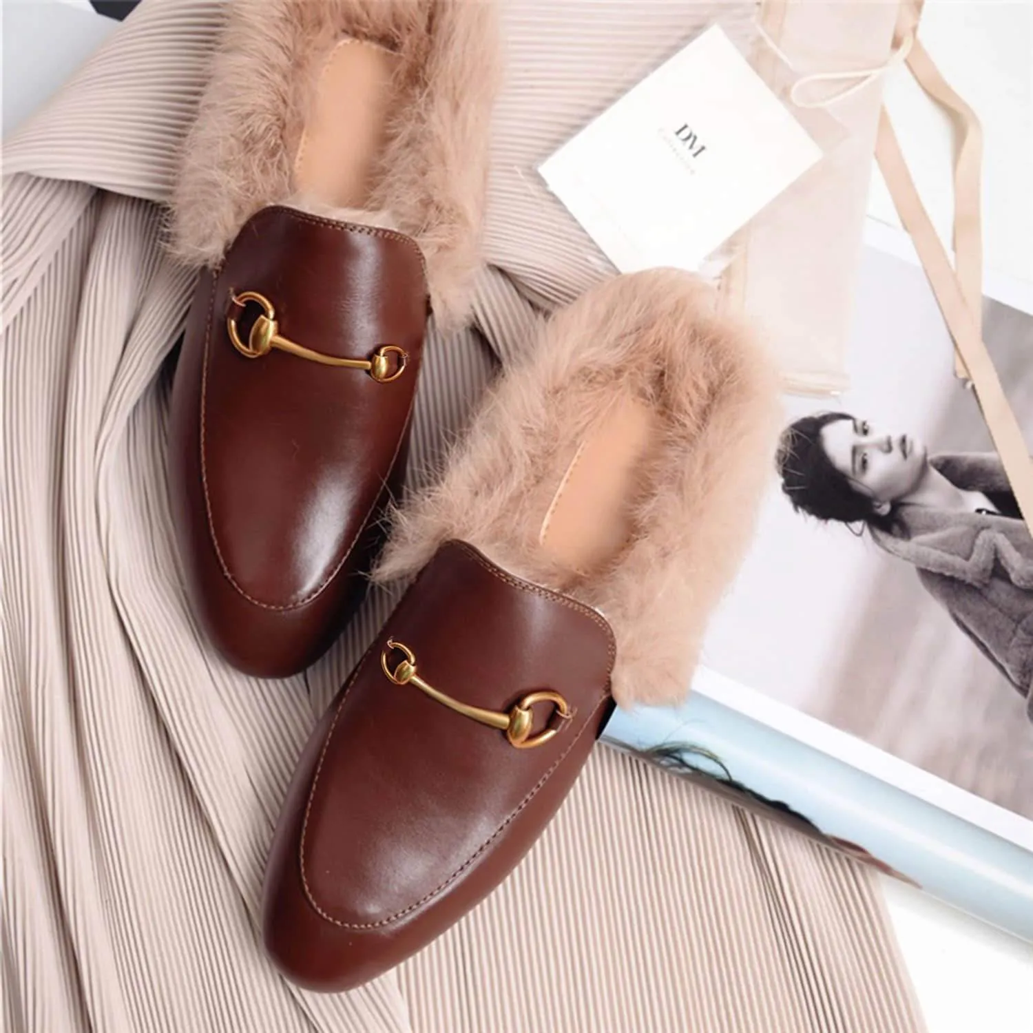 Women Handmade Leather Fur Flat Slippers Mules